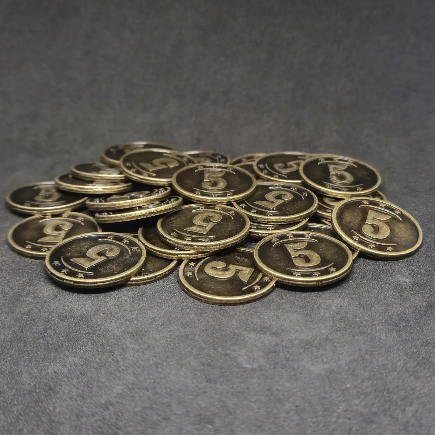 Antique gold western metal coins of value 5 for board games, 25mm