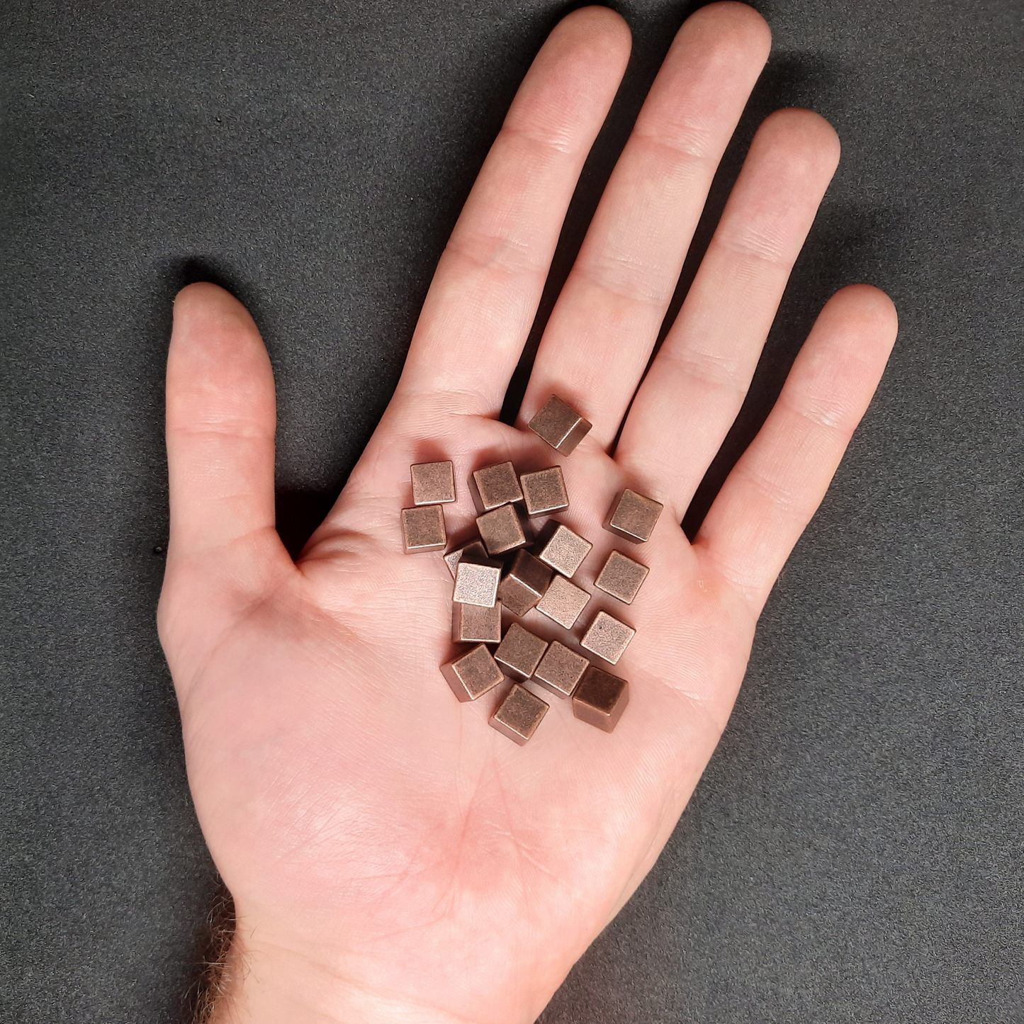 Bronze metal cubes for board games, 8mm