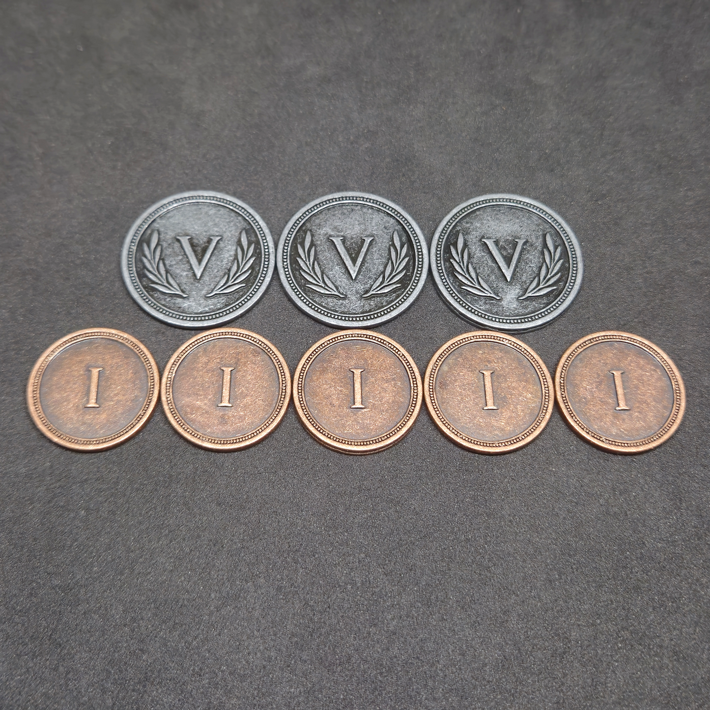 Ensemble de pièces romaines en métal couleur bronze et argent de valeur 1 et 5 pour jeux de société