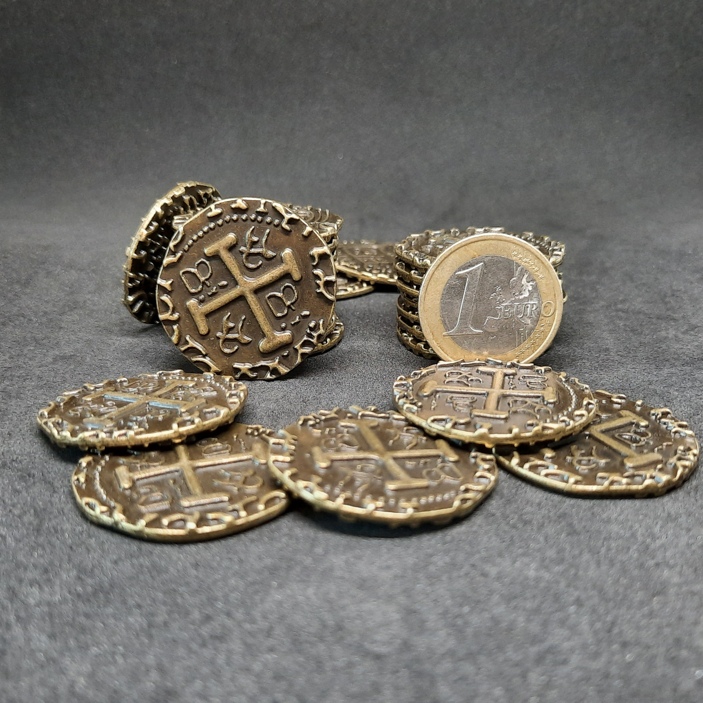 Antique gold pirate metal coins for board games, 20mm and 30mm