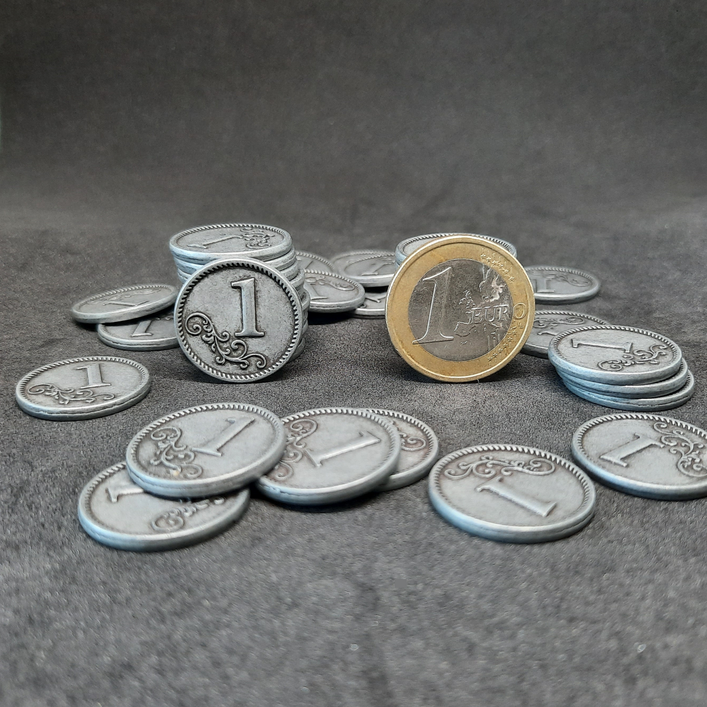 Silver metal coins of value 1 for board games, 20mm