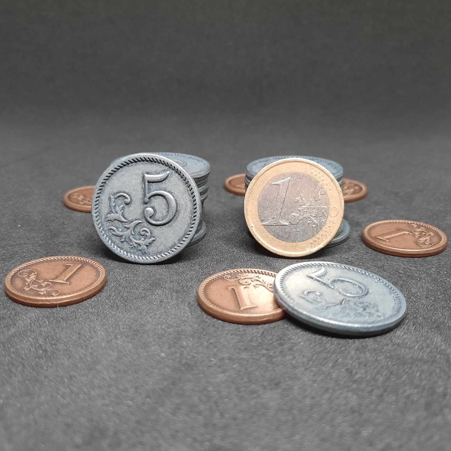 Silver metal coins of value 5 for board games, 25mm