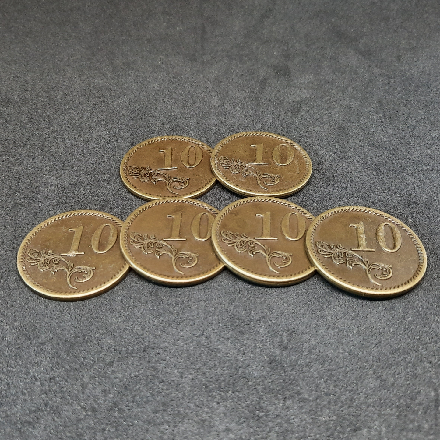 Antique gold metal coins of value 10 for board games, 30mm