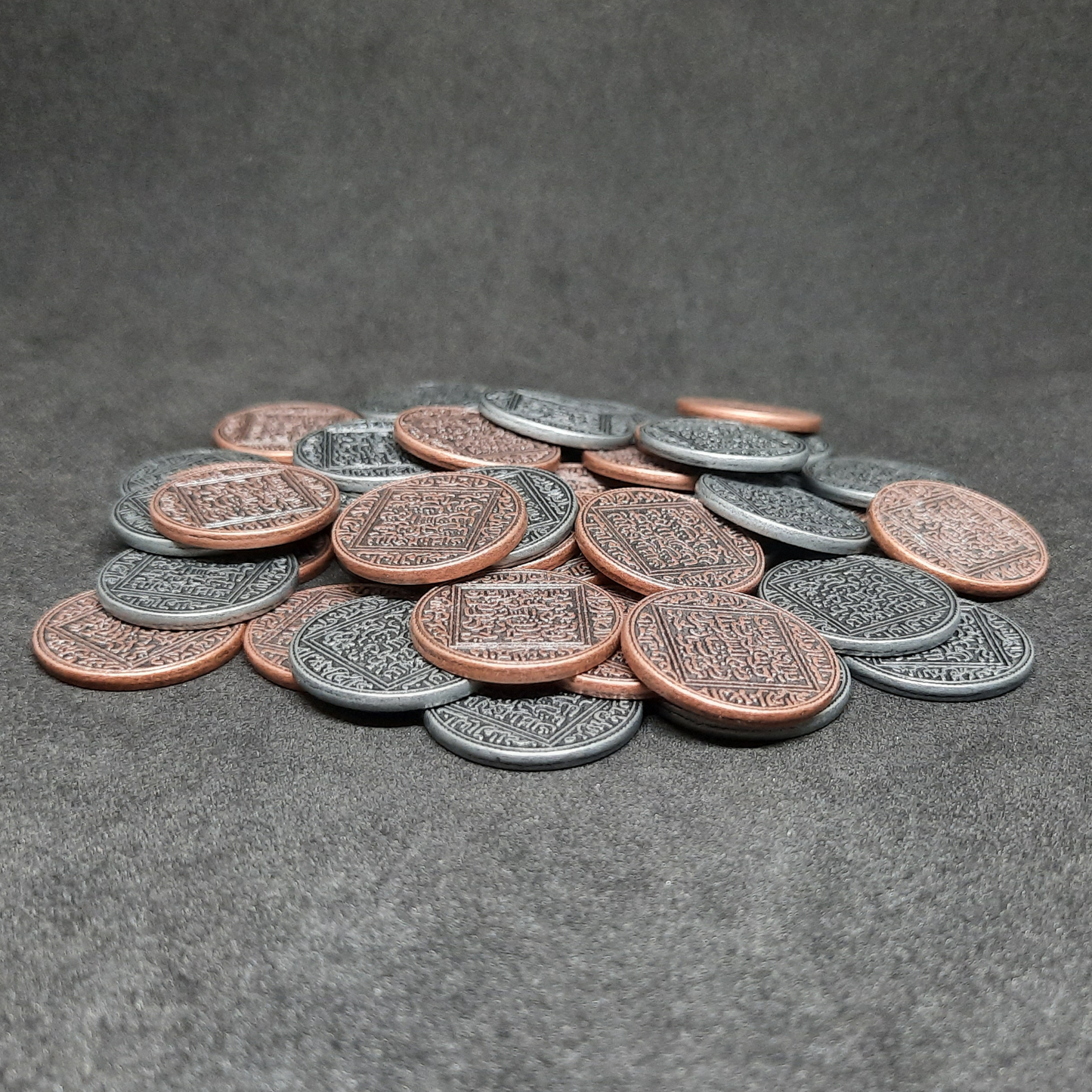 Set of arabic bronze, silver and gold metal coins for board games, 22mm