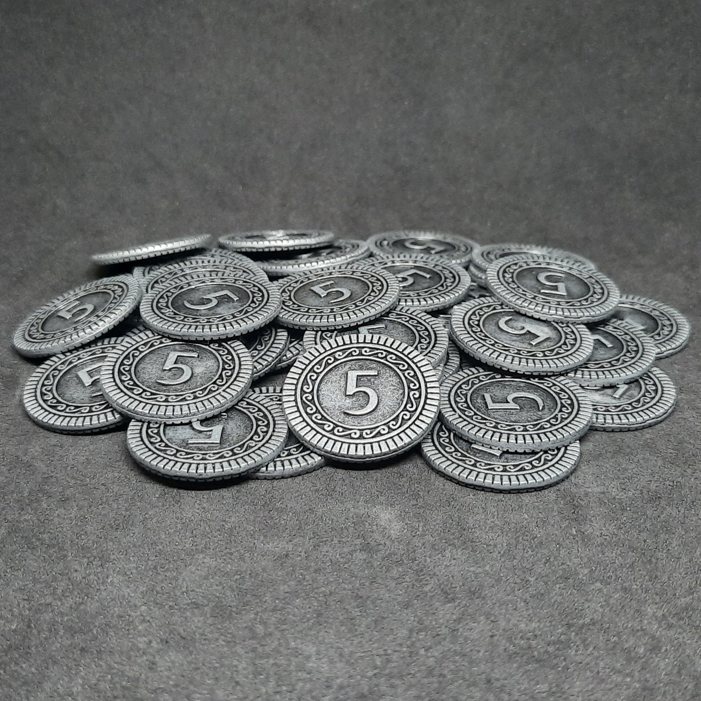 Silver coins, 25mm, of value 5 for board games, role playing games or magic theme party