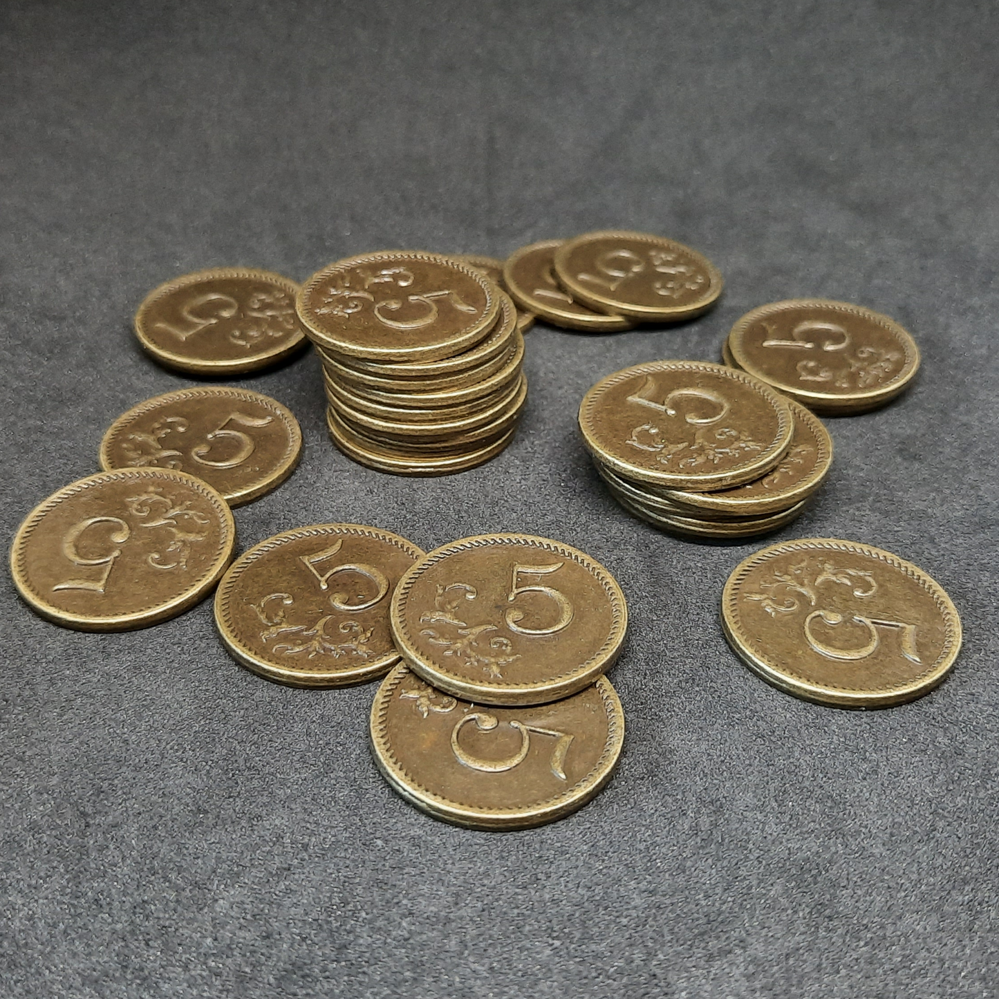 Antique gold metal coins of value 5 for board games, 25mm