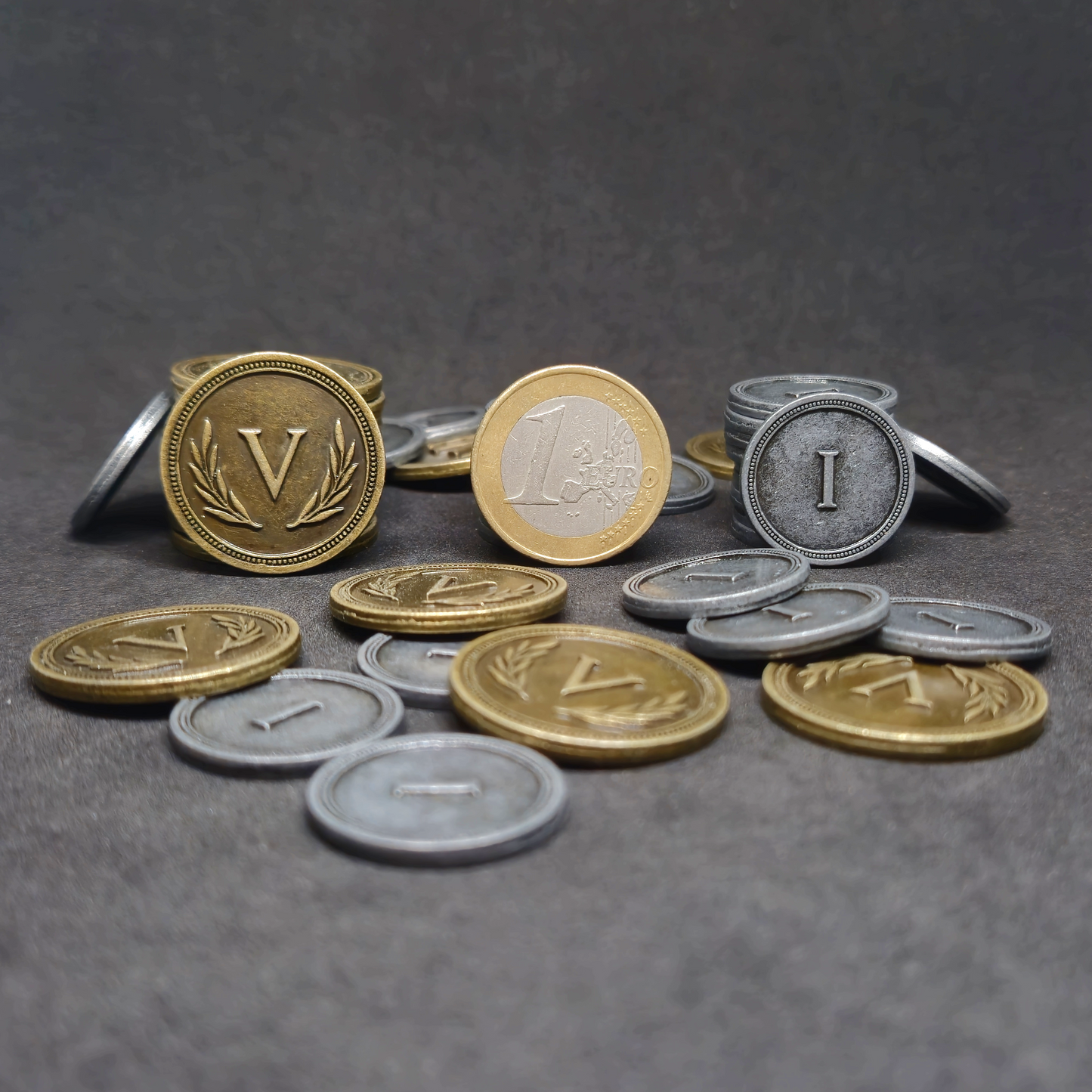Ensemble de pièces romaines en métal couleur argent et or de valeur 1 et 5 pour jeux de société