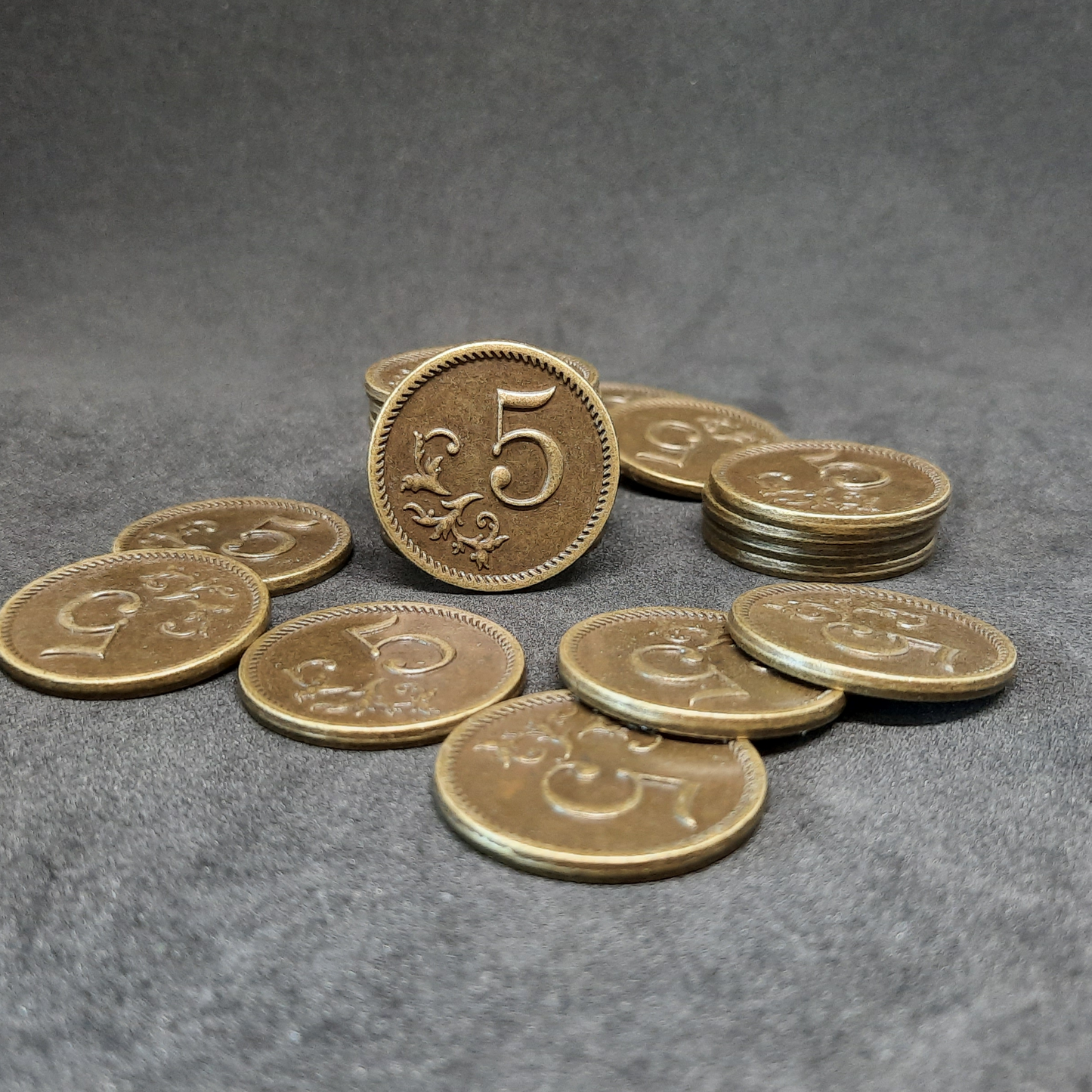 Antique gold metal coins of value 5 for board games, 25mm