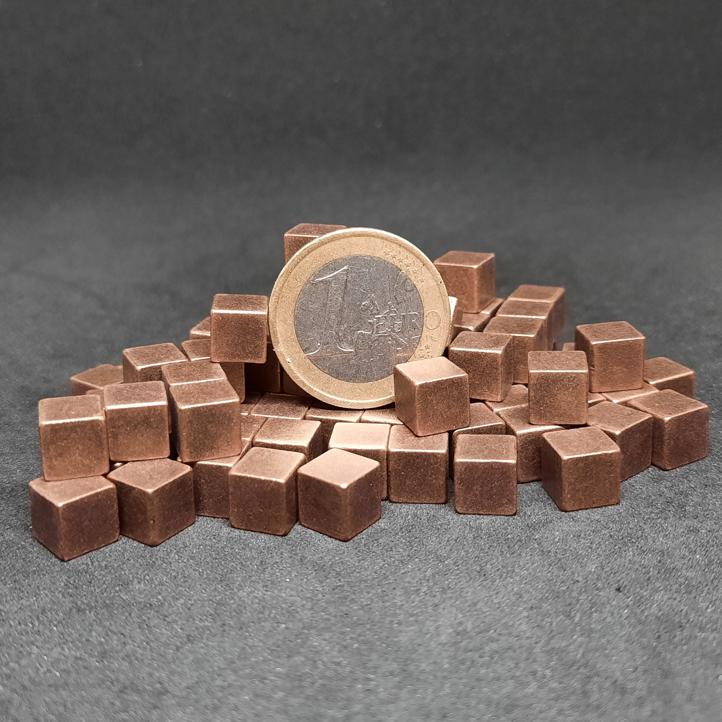 Bronze metal cubes for board games, 7mm