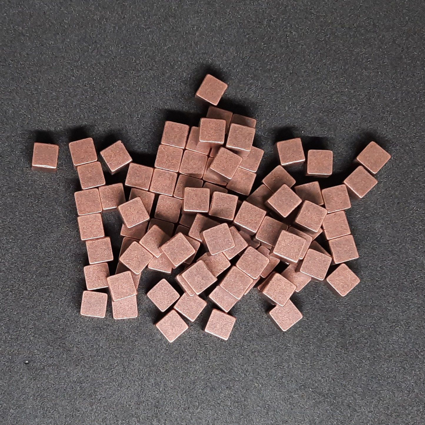 Bronze metal cubes for board games, 7mm