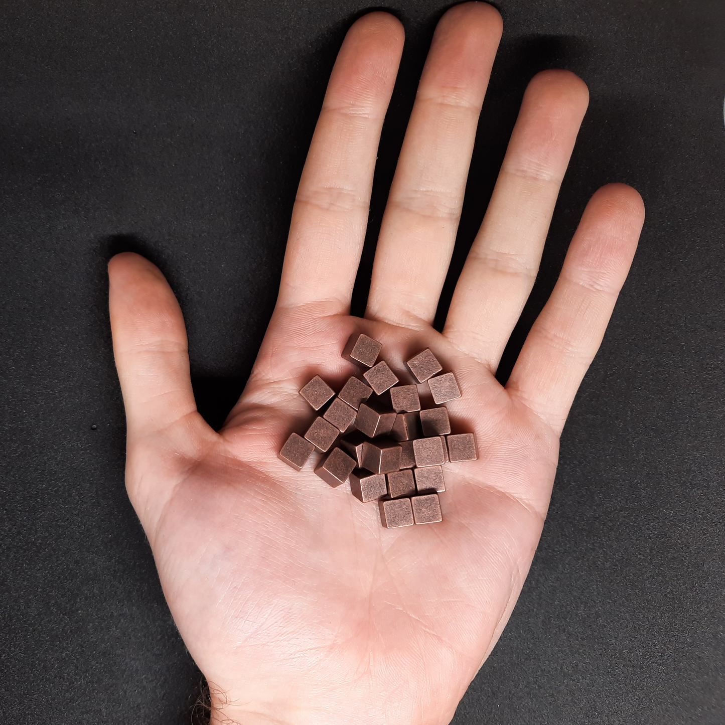 Bronze metal cubes for board games, 7mm