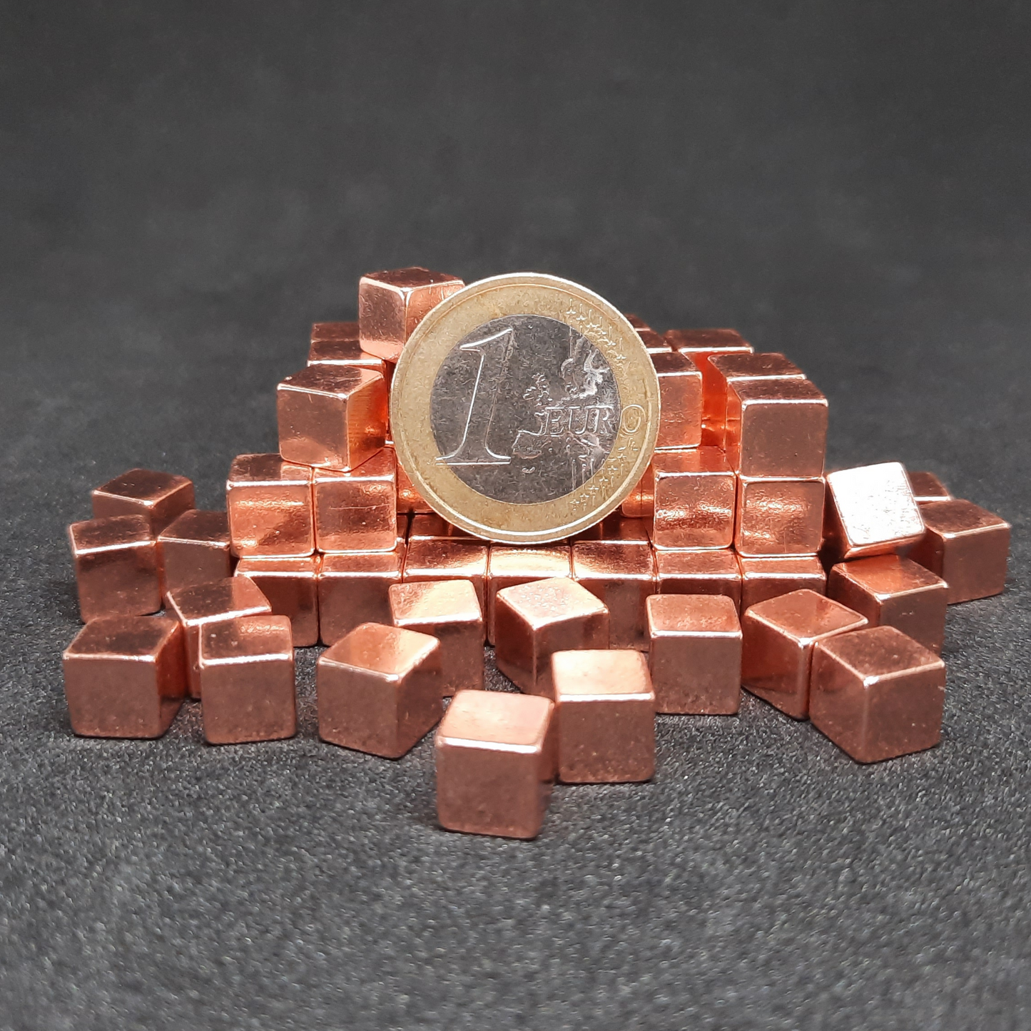 Copper metal cubes for board games, 7mm